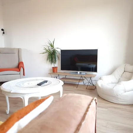 Balcon Sur La Rade - 2 - Pour Famille & Pros דירה